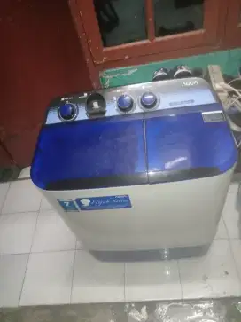 mesin cuci aqua