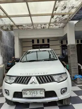 Pajero sport exceed 2012