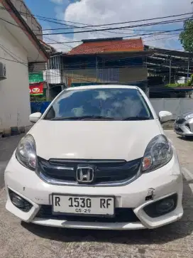 Brio 1.2 E MT Putih