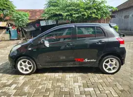 Toyota Yaris 2011