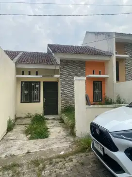 Dijual Cepat Rumah di Grand Sutera Leuwiliang