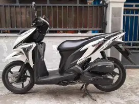 Vario 125 tahun 2015 orisiinil pabrik Km rendah siap pakai