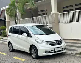 Honda Freed E PSD 2012 cash/kredit DP 25 jt