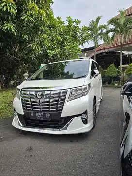 Alphard 2.5G AT