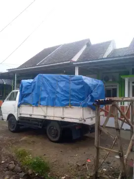 Menyediakan jasa Mobil engkel untuk pindahan rumah