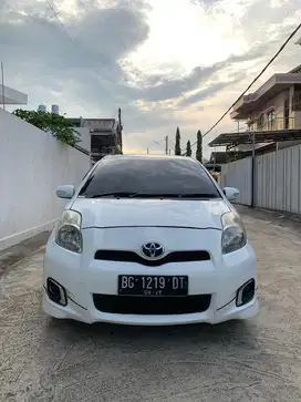 Yaris E Manual CBU (2012) Cakepp