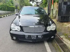 Mercy c230 peanut eyes 2007 low km