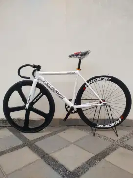 Sepeda fixie denos palang