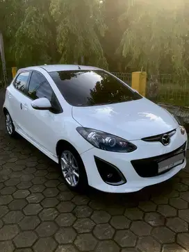 Mazda 2 Type R M/T 2013 Akhir Istimewa