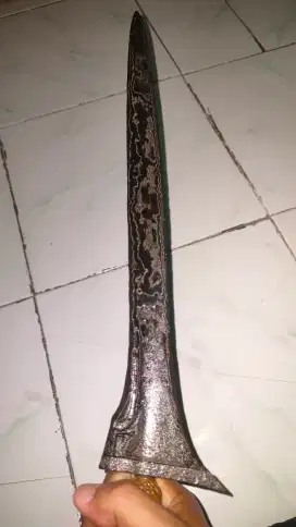 Keris tilam upih sepuh gonjo sumber atau nyumber