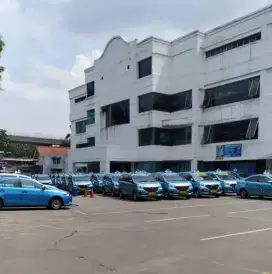 Di butuhkan supir taksi blue bird