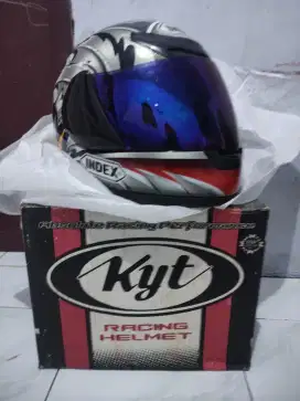 Helm full face merk INDEX