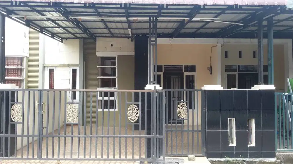Disewakan rumah nyaman, asri dan aman