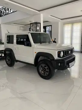 Suzuki Jimny 4x4  1.5 Bensin At  Nik 2023 Pemakaian 2024