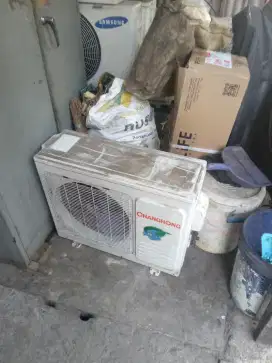 Tempat menjual berbagai macam ac bekas dan rusak