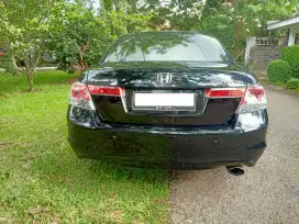 Honda Accord 2010 2400 cc VTIL AT Hitam