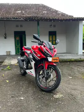 Honda CBR 150R 2018