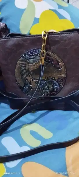 tas motif gajah