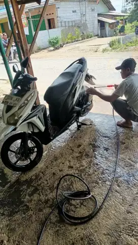 Di jual motor antik