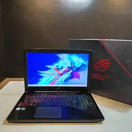 Asus ROG Strix GL503GE Intel Core i7-8750H Ram 8GB SSD 512GB