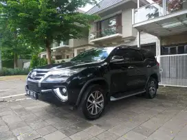 Fortuner VRZ 4x2 AT 2016