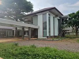 Disewakan Rumah Mewah Lokasi Perum Puri Anjasmoro Semarang