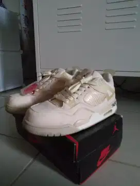 Sepatu Nike air jordan low