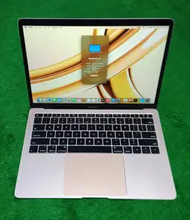 Apple Macbook Air 2019 i5 16/512 GB Rose Gold mulus murah