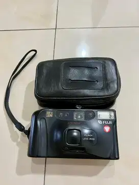 Kamera Analog Fujifilm MDL 80 + pouch