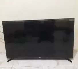 tv led Digital samsung 43n5001 full HD niminos. kotak ada