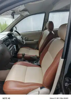 Avanza Manual hitam 2011