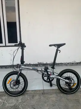 Element Troy 16 Inch 8 Speed