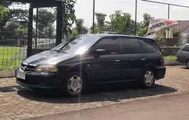 Honda Odyssey 2003 Hitam