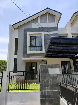 Dijual rumah cibubur harvest city Boulevard.