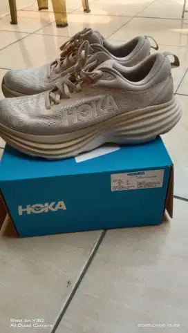 Dijual Sepatu Hoka Bondi 8 warna Coklat