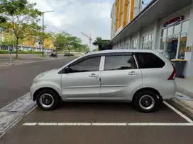 Daihatsu Xenia 2013 Bensin