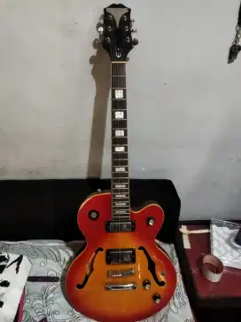 Epiphone - Alleykat Sun Burst