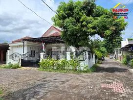 Dijual Rumah Cantik Posisi Hook di Perum. Griya Wiyata Banyuwangi