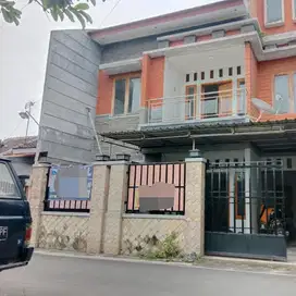 Rumah bagus 2 Lantai di Purbayan Baki