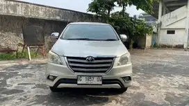 Toyota Kijang Innova 2.0 G Bensin  Manual 2014 
Km 109 Ribu