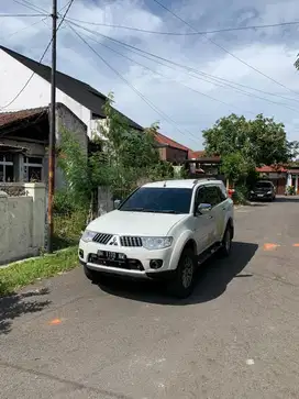 DIJUAL MOBIL PAJERO SPORT EXCEED