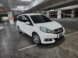 HONDA MOBILIO PRESTIGE AT 2014 PUTIH