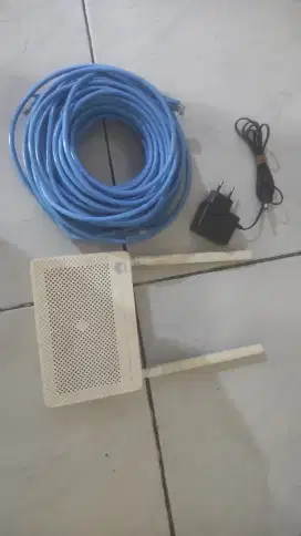 Router huawei ,tp link dan kabel antena