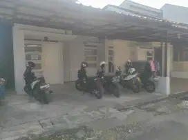 Disewakan rumah di komplek buana soetta residence.. Gedebage