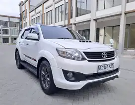 Toyota Fortuner 2.5 VNT TRD Diesel AT 2014