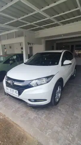 Honda hrv e automatic 2015