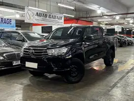 Toyota Hilux 2019 E 4x4 MT diesel Hitam