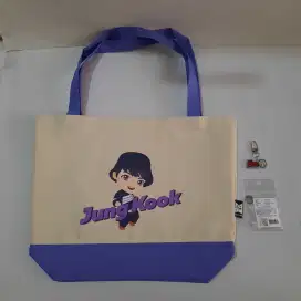 LIMITED EDITION: Tas Tote Bag BTS Tiny Tan free Gantungan Kunci