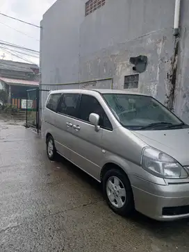 Nissan Serena 2005 Bensin