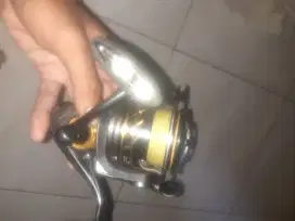 Jual reel .dan 2 joran. Reel fugu eiji joran shimano dan maguru antena